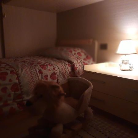 Casa Vacanze Da Lino Nus Bagian luar foto