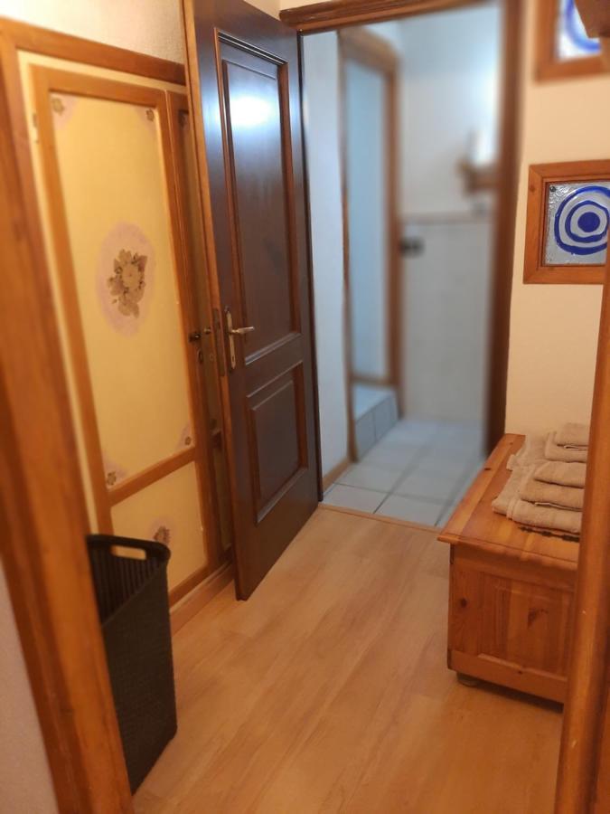 Casa Vacanze Da Lino Nus Bagian luar foto