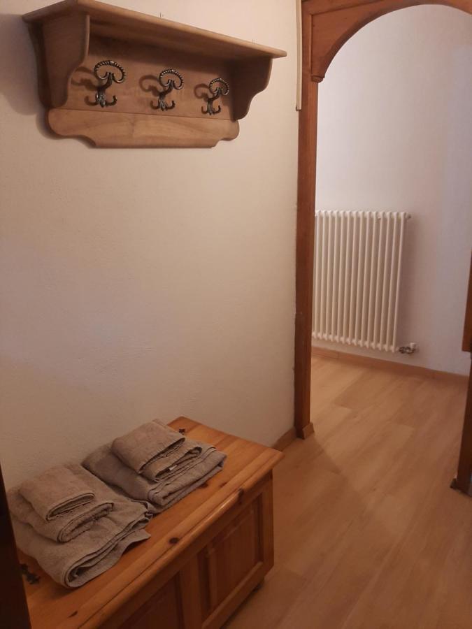 Casa Vacanze Da Lino Nus Bagian luar foto